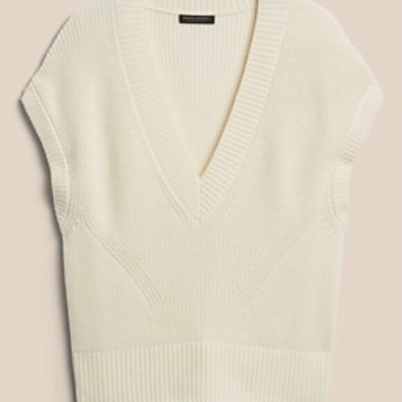 NWT Banana Republic Oversized Washable Merino Wool Sweater Vest - Picture 1 of 9